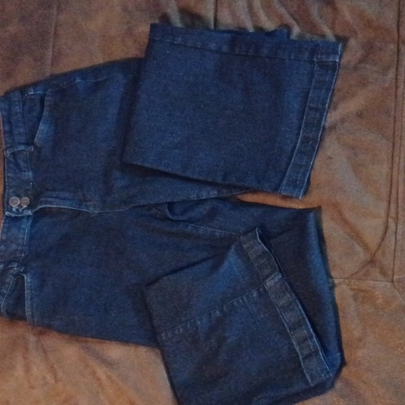 EST 1948 DENIM, WOMENS CLASSIC FIT, SIZE 4. - Picture 8 of 8